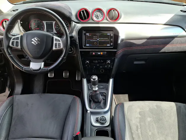 Suzuki Vitara 1.4 T Sergio Cellano Top 4x4