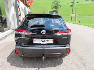 Toyota Corolla Cross 2.0 HSD Trend AWD-i