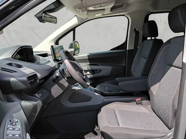 Peugeot Rifter Long 1.5 BlueHDi 130 Family Edition