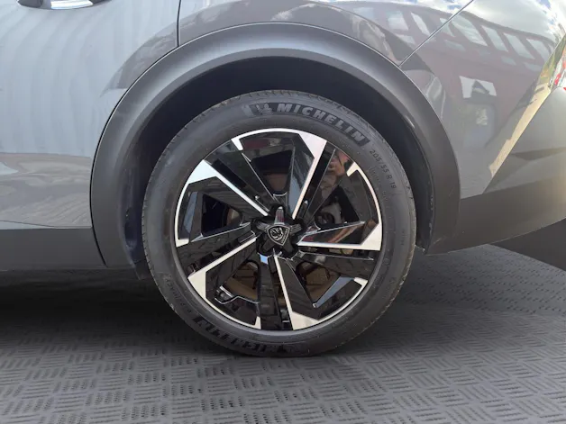 Peugeot 408 1.6 PHEV 180 Allure Pack