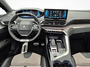 Fahrzeugbild PEUGEOT 3008 1.6 Plug-in Hybrid4 GT Pack