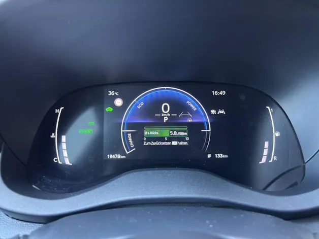 Toyota Yaris Cross 1.5 VVT-i HSD Trend