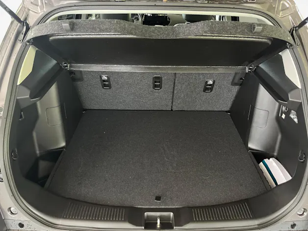 Suzuki S-Cross 1.4 T Sakura Top Hybrid 4x4