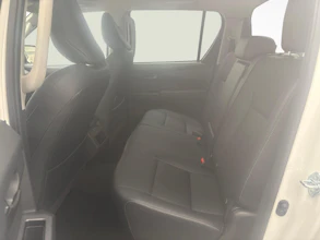 https://vehicle.imgix.net/4380532/06bc1f26-eaa9-410d-ba14-6af846272834.jpg