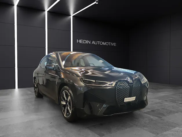 BMW iX xDrive50