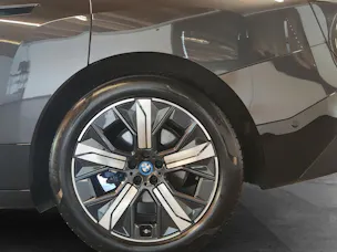 BMW iX xDrive50