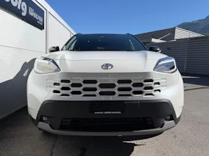 Toyota Yaris Cross 1.5 VVT-i HSD Premium AWD-i