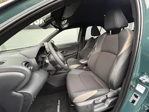 Toyota Yaris Cross 1.5 VVT-i HSD Premium AWD-i