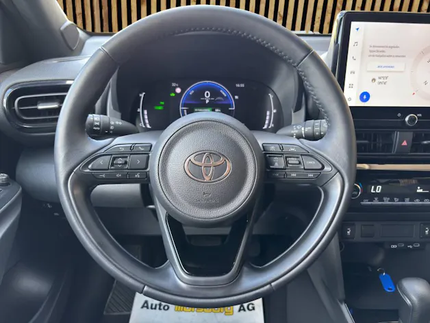 Toyota Yaris Cross 1.5 VVT-i HSD Trend
