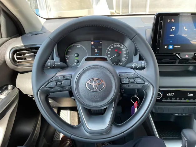 Toyota Yaris 1.5 VVT-i HSD Comfort