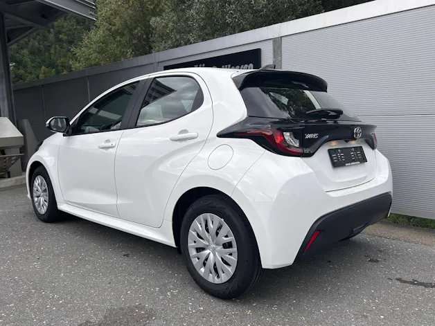 Toyota Yaris 1.5 VVT-i HSD Comfort