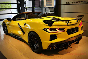 Chevrolet Corvette Convertible 6.2 V8 3LT Z51
