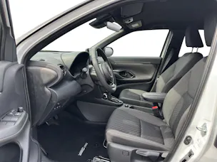 Toyota Yaris Cross 1.5 VVT-i HSD Trend AWD-i