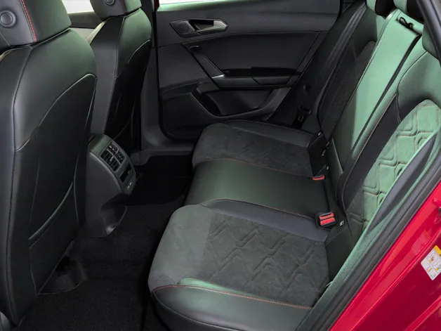 SEAT Leon 1.5 eTSI mHEV DSG FR