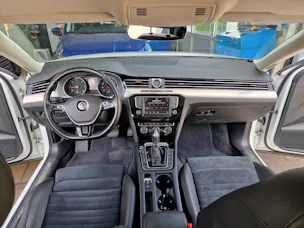VW Passat 2.0 TDI BMT Highline DSG 4Motion