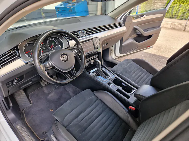 VW Passat 2.0 TDI BMT Highline DSG 4Motion