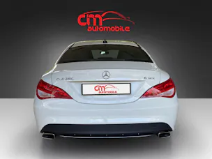 Mercedes-Benz CLA 250 Urban 7G-DCT 4Matic