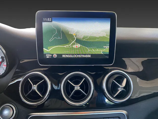 Mercedes-Benz CLA 250 Urban 7G-DCT 4Matic