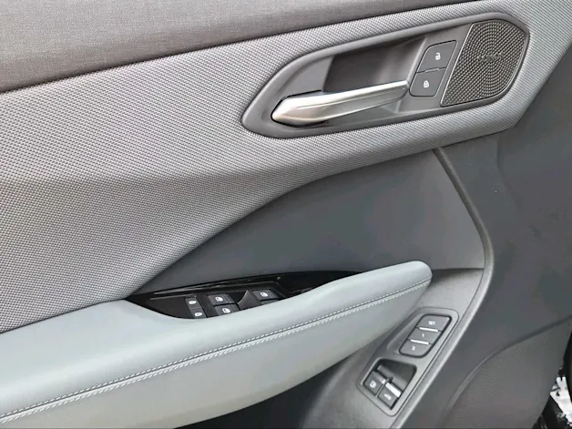 Audi Q3 SUV e-hybrid 200 kW S tronig Mythosschwarz Metallic