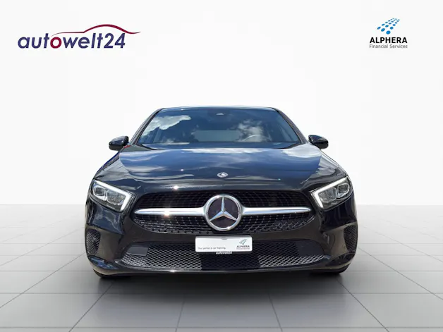 Mercedes-Benz A 180 Style 7G-DCT