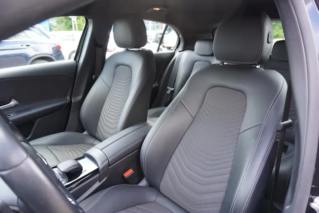 Mercedes-Benz A 180 Style 7G-DCT