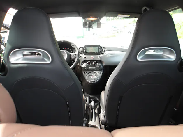 Fiat 595 1.4 16V Turbo Abarth Turismo Dualogic