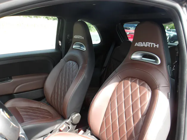 Fiat 595 1.4 16V Turbo Abarth Turismo Dualogic