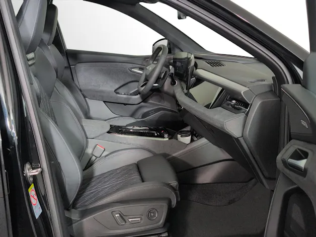 Audi SQ6 e-tron quattro