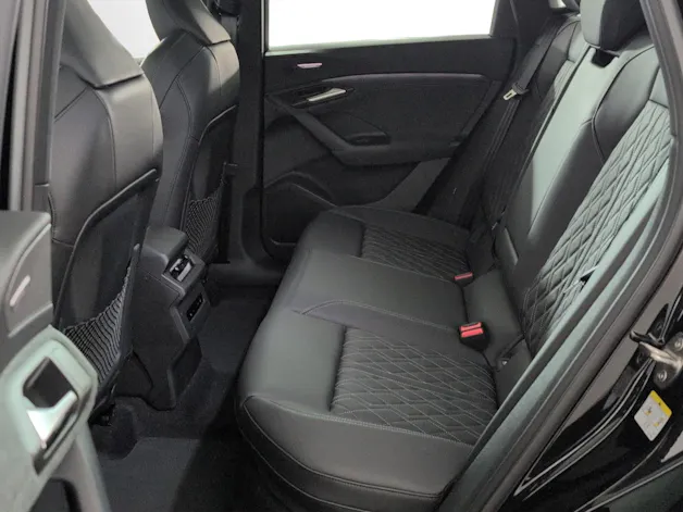 Audi SQ6 e-tron quattro