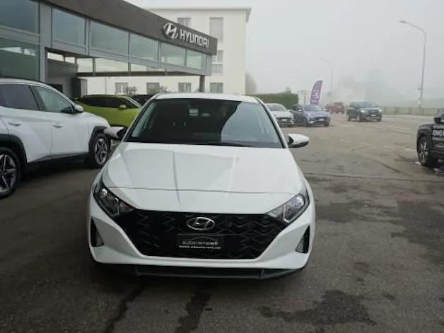 Hyundai i20 1.0 T-GDi Amplia DCT