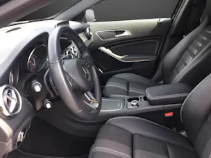 Mercedes-Benz GLA 200 Urban