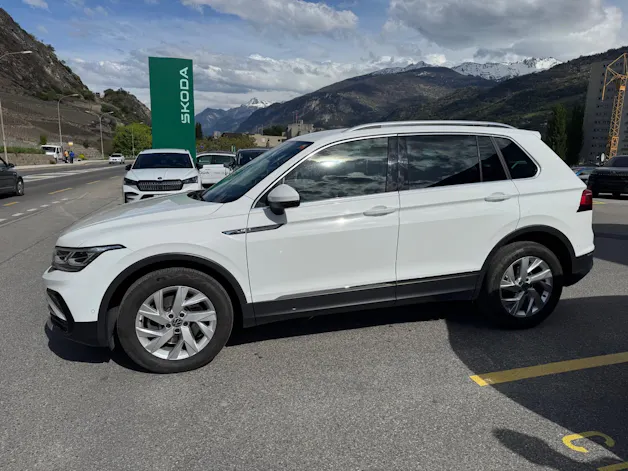 VW Tiguan 2.0TSI Elegance 4Motion DSG