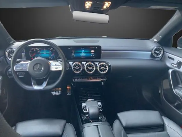 MERCEDES-BENZ CLA SB 250 AMG Line 4M 7G