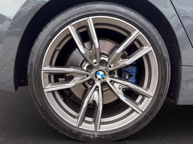 BMW M340i xDrive Touring