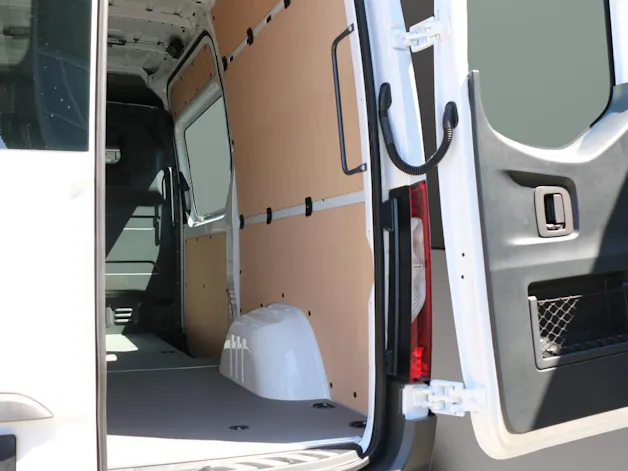 MERCEDES-BENZ Sprinter 319 CDI Pro KA 3665 WORKER 4X4