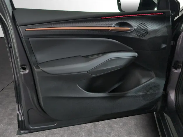 CUPRA Raval 52 kWh Dynamic+ Launch Edition