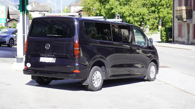 VW Caravelle 2.0 TDI Life LWB 4 Motion Aut 8