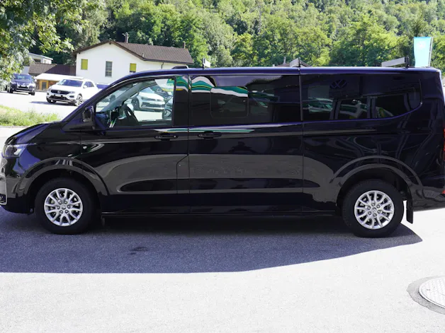 VW Caravelle 2.0 TDI Life LWB 4 Motion Aut 8