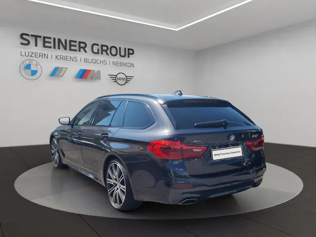 BMW 540i xDrive Touring Steptronic MSport