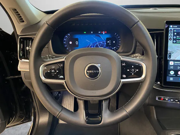 VOLVO XC90 B5 Benzin Mild Hybrid AWD Plus Bright Geartronic