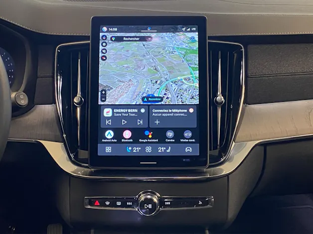 VOLVO XC90 B5 Benzin Mild Hybrid AWD Plus Bright Geartronic