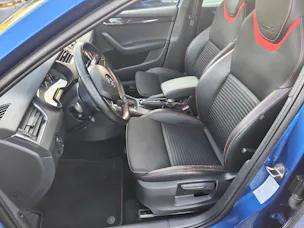Škoda Octavia Combi 2.0 TDI RS DSG