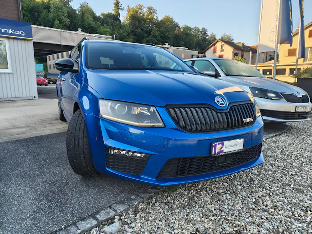 Škoda Octavia Combi 2.0 TDI RS DSG