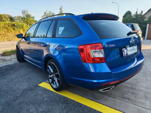 Škoda Octavia Combi 2.0 TDI RS DSG