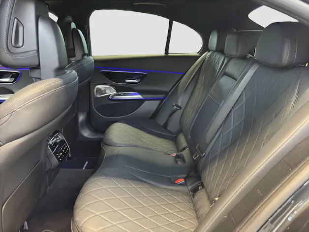 Mercedes-Benz E 220 d AMG Line 4MATIC