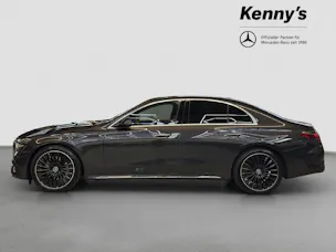 Mercedes-Benz E 220 d AMG Line 4MATIC