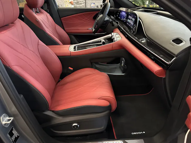 OMODA 9 PHEV SHS Exclusive AWD (Grau Matt)