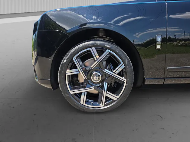 Rolls Royce ROLLS-ROYCE Cullinan Serie II - Black Badge - Neuwagen