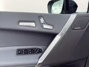 BMW iX M70 xDrive