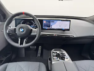 BMW iX M70 xDrive